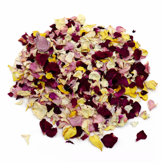 Gedroogde rozenblaadjes, voor baksels, cocktails, mocktails, ijs, desserts, infusions.